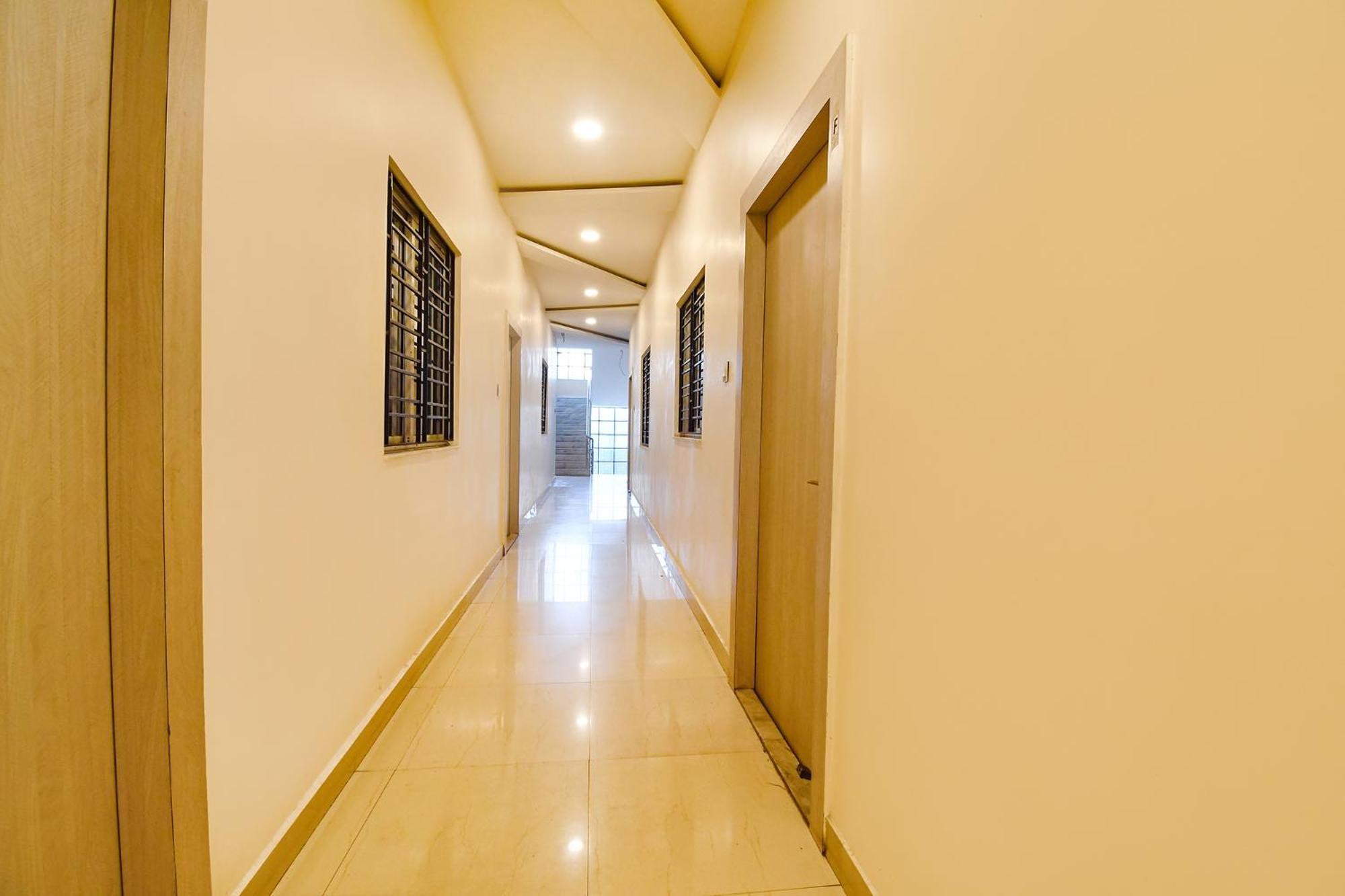 Fabhotel Kitchen Q Inn - Belaghata Kolkata Exterior photo